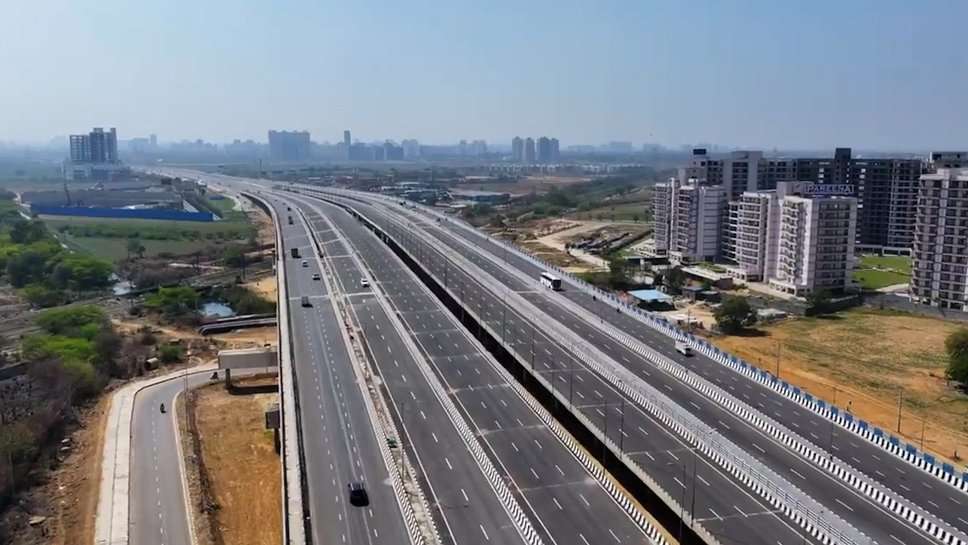 Dwarka Express way  के पास बनेंगे दो सिटी बस डिपो,सेक्टर और कॉलोनियों के हजारों लोगों को मिलेगा फायदा