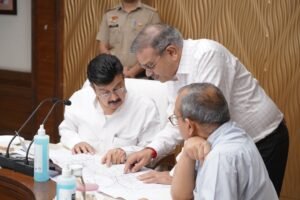 Gurugram:तीन साल में जलभराव को खत्म करने के Permanent समाधान करने के मंत्री ने दिए निर्देश