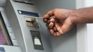 Gurugram: ATM के सिक्योरिटी सिस्टम को हैक कर जालसाजों ने दस लाख निकाले, जांच में जुटी पुलिस