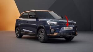 जून में मिल रही है Mahindra XUV400 EV पर इतनी बड़ी छूट, तुरंत मारो मौके पे चौका , स्टॉक खत्म होने के बाद होगा पछतावा