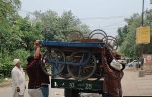 Gurugram News : सेक्टर-56 में चला अतिक्रमण हटाओ अभियान, सड़कें हुईं अतिक्रमण मुक्त