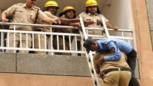 Mock Drill : एक अगस्त को सुबह गुरुग्राम में बजेगा साइरन, भूकंप से बचने की पांच जगह होगी मॉकड्रिल