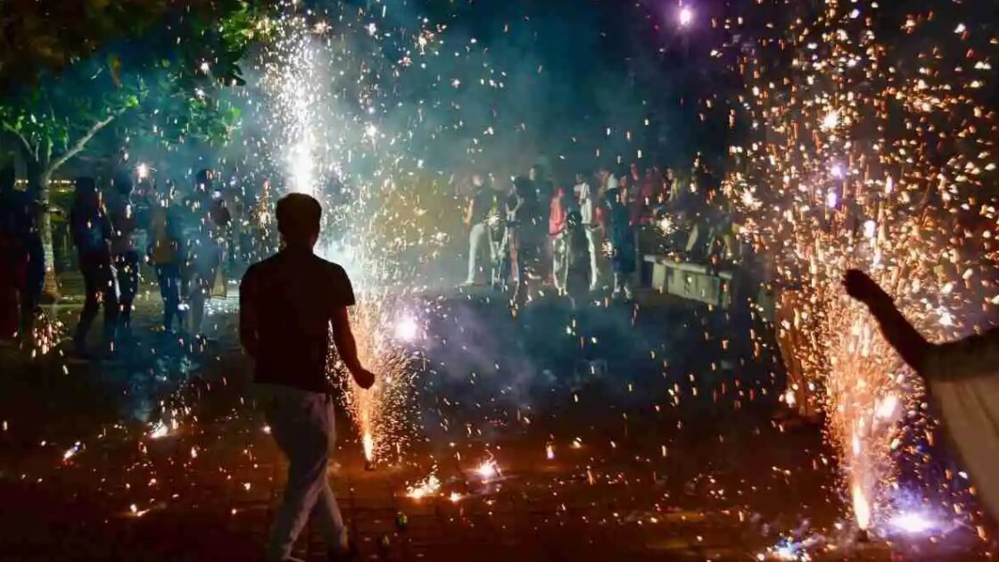 Firecracker On Diwali No Ban On Fire Cracker