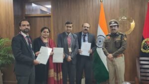 Digital Arrest : बुजुर्ग को लगने वाला था 6 करोड़ का चूना, बैंक मैनेजर ने दिखाई समझदारी, अब पुलिस ने दिया 20 हज़ार का इनाम