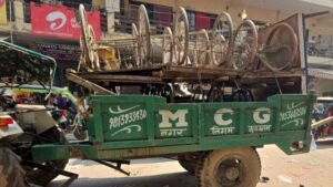 MCG Action : गुरुग्राम के अतिक्रमणकारियों पर नगर निगम का प्रहार, 8 जगहों पर चला अभियान