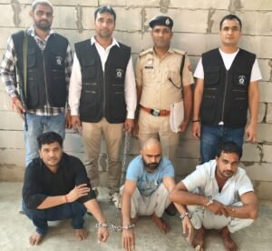 Gurugram पुलिस की बड़ी कार्रवाई: तोता गैंग का पर्दाफाश, अवैध पिस्तौल और कार के साथ 3 शातिर अपराधी गिरफ्तार