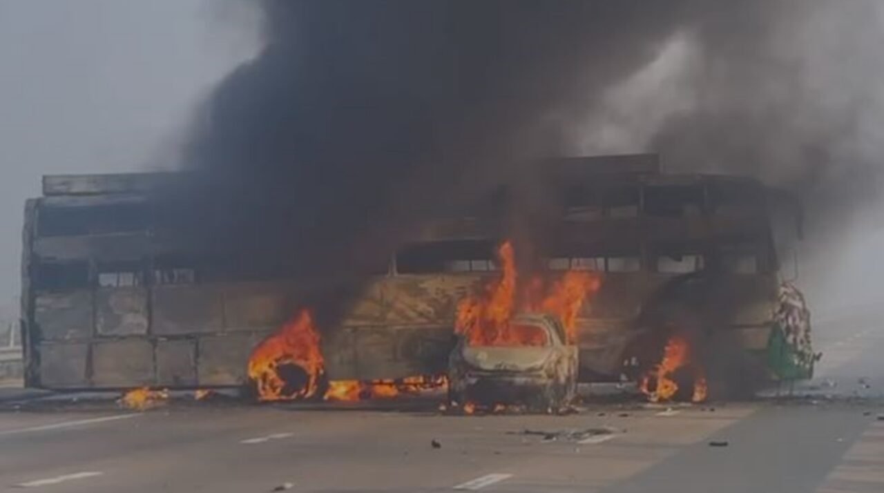 Yamuna Expressway Accident