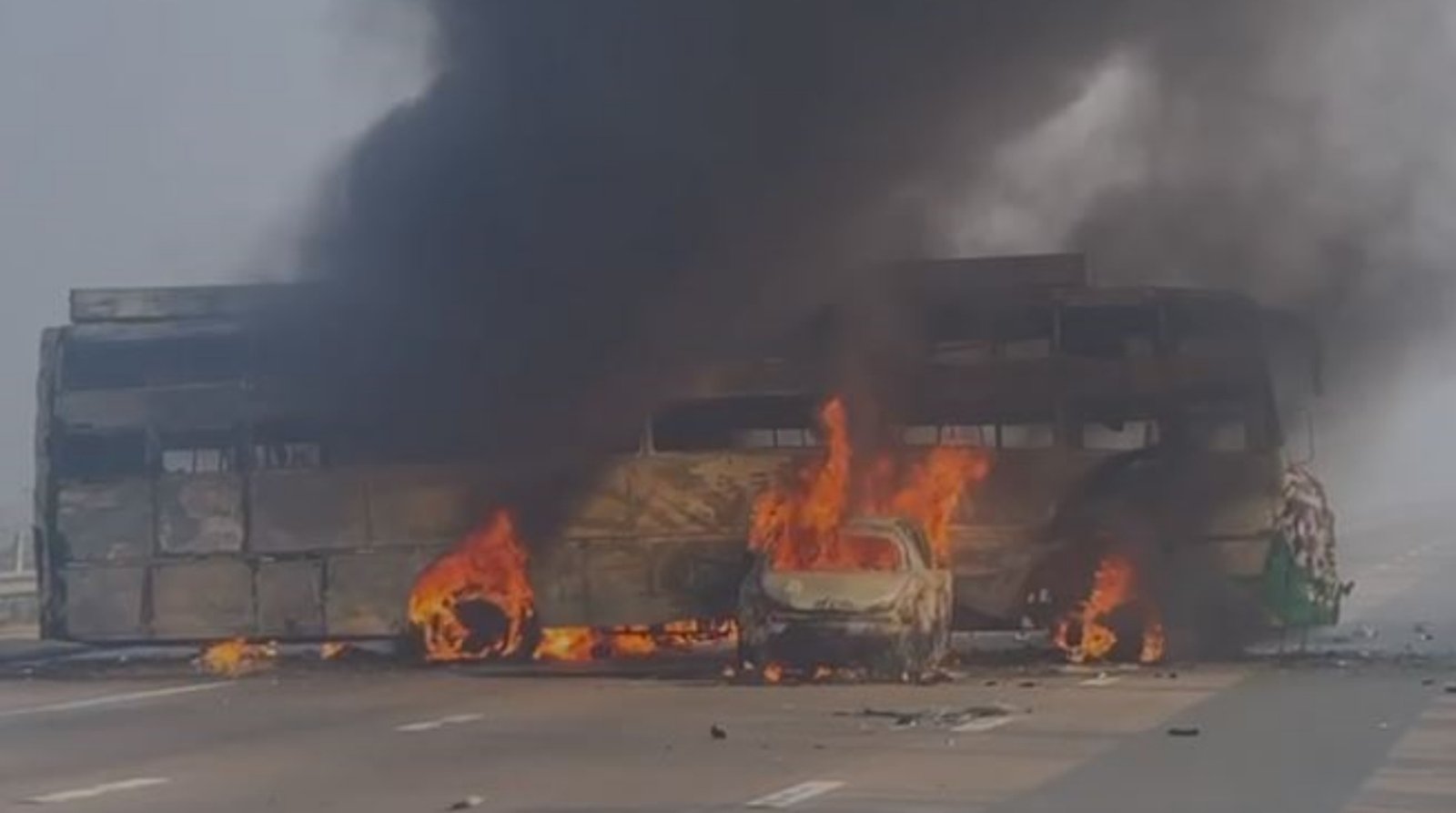 Yamuna Expressway Accident