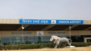 Hindon Airport के यात्रियों के लिए खुशखबरी: कैब के महंगे खर्च से मिलेगी राहत, जनवरी से शुरू होगी सीधी बस सेवा