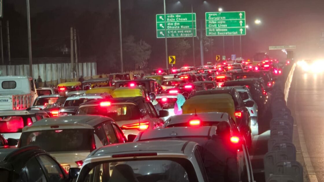 Sohna Road Traffic Jam :